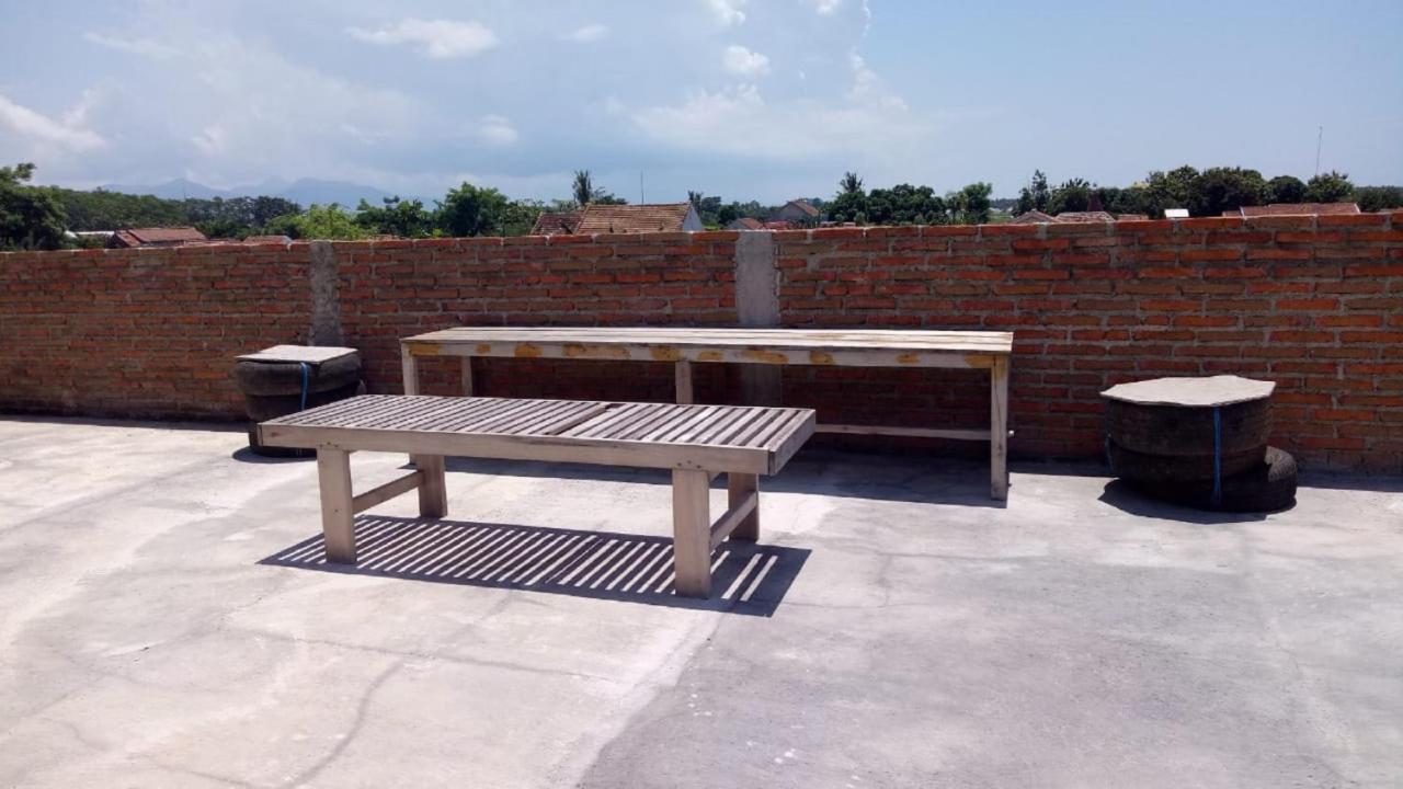 Cheap Inn Banyuwangi Banyuwangi  Eksteriør billede