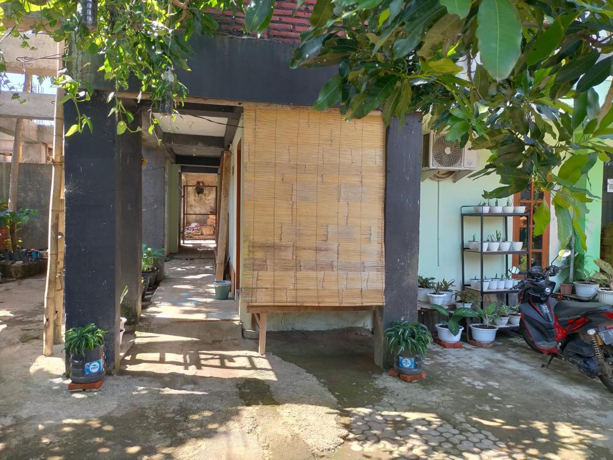 Cheap Inn Banyuwangi Banyuwangi  Eksteriør billede