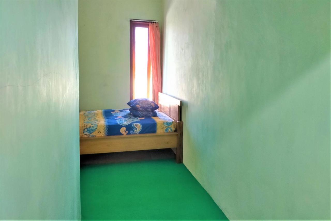 Cheap Inn Banyuwangi Banyuwangi  Eksteriør billede